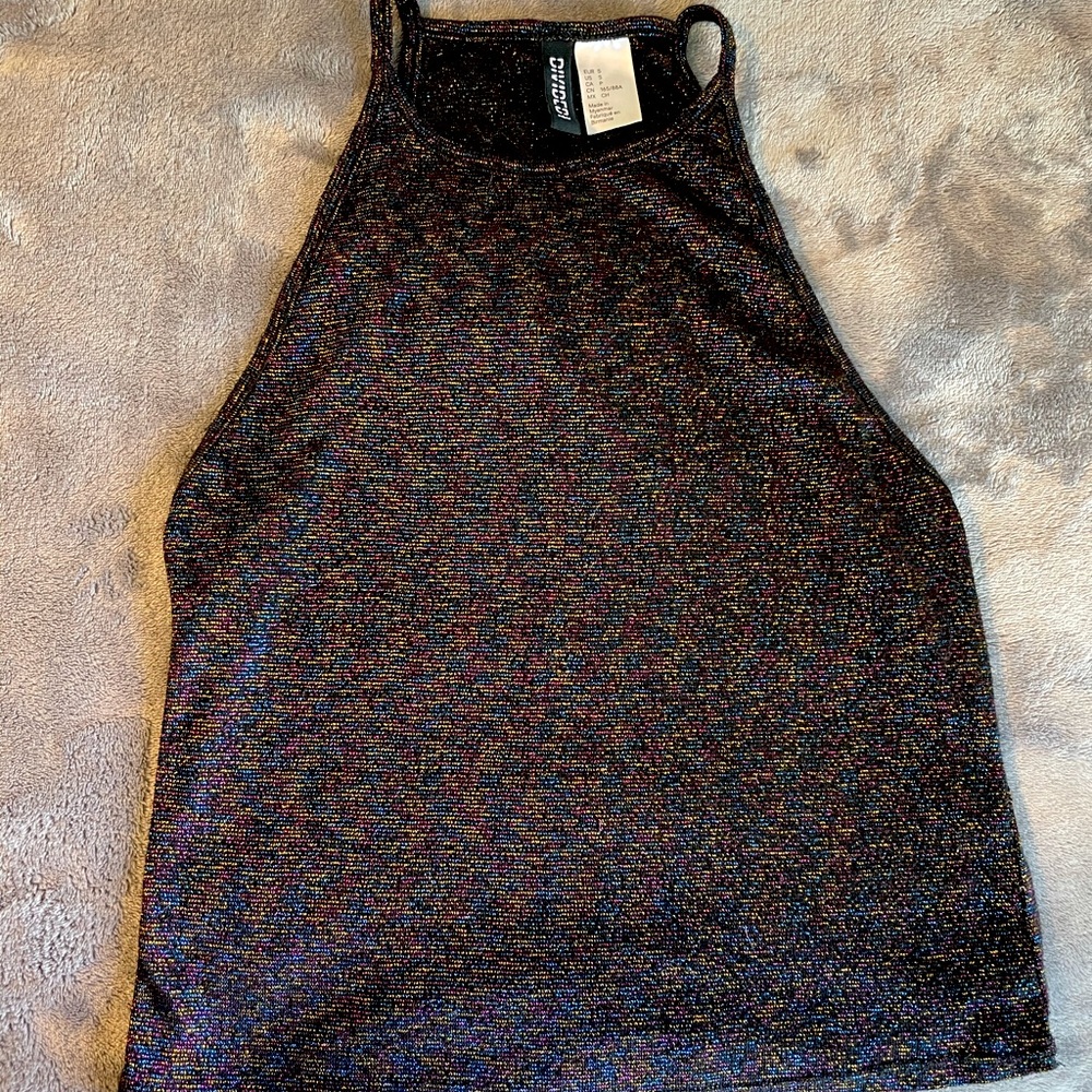 H&M DIVIDED METALLIC HALTER CROP TANK SIZE S
